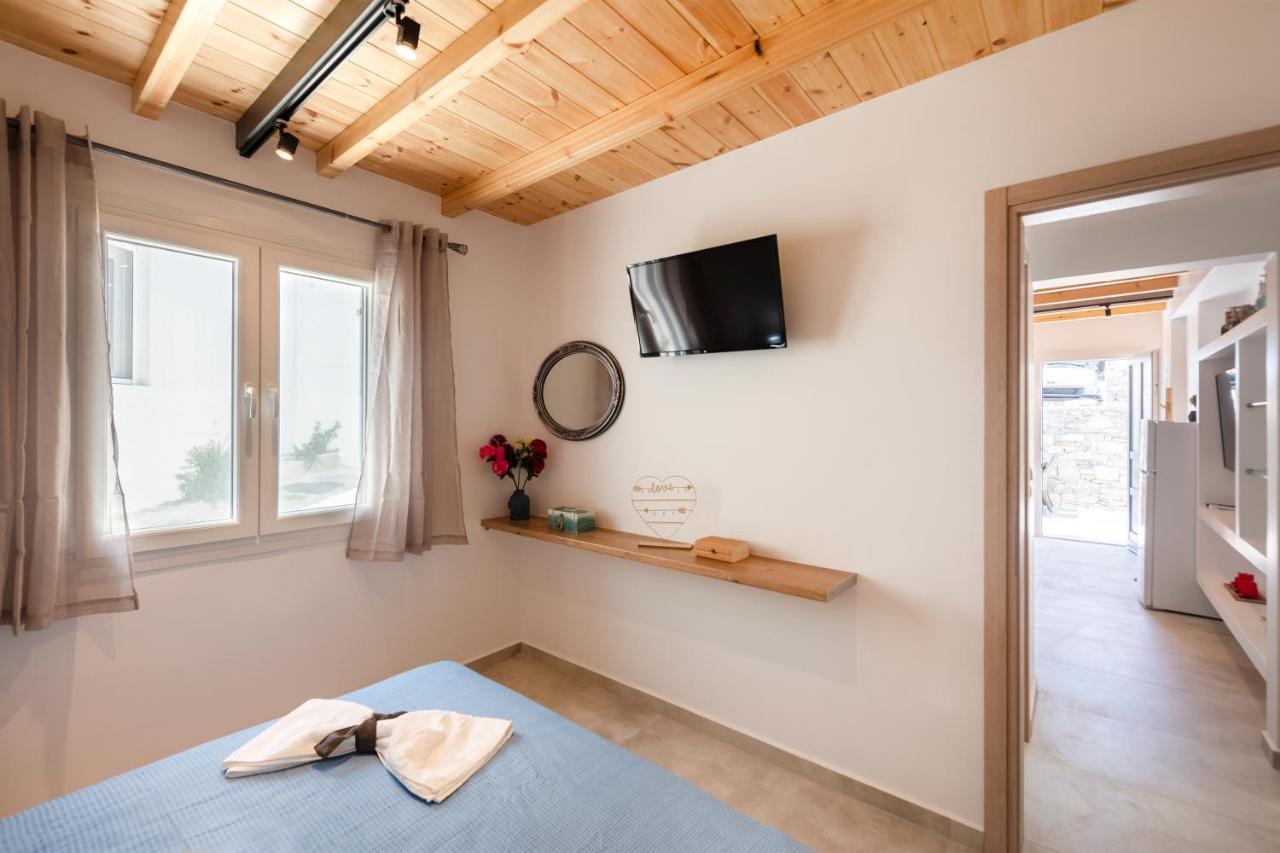 Blue View Villa Apartment #3 With Jacuzzi Parasporos Exterior foto